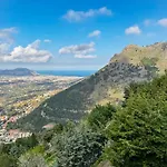 Villa Tecla